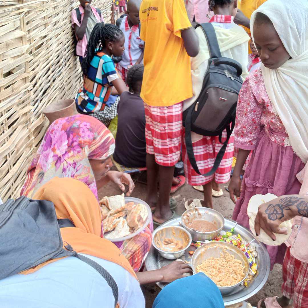 received_718199237289347